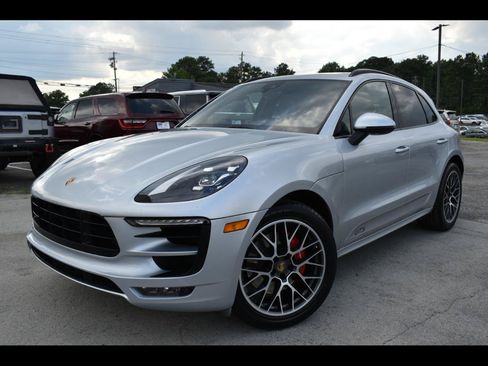 Used 2017 Porsche Macan GTS AWD/4WD image 1