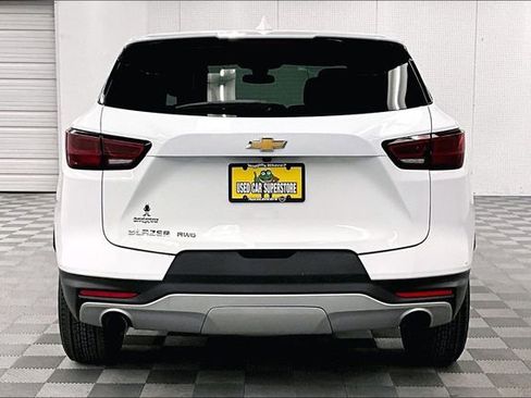 Used 2025 Chevrolet Blazer LT image 5