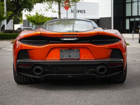 Used 2022 McLaren GT RWD image 11