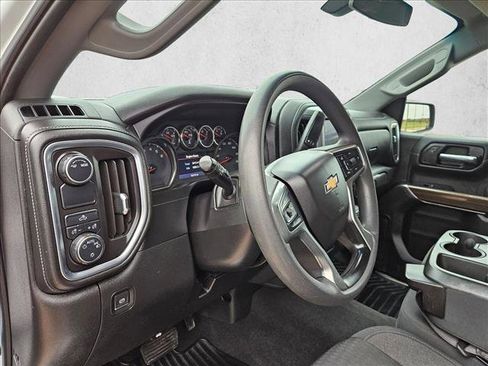Used 2020 Chevrolet Silverado 1500 LT RWD image 10
