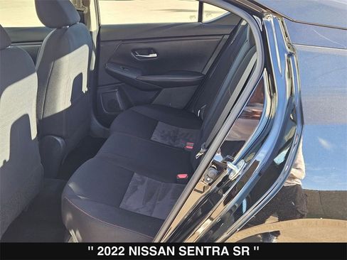 Used 2022 Nissan Sentra SR w/ Midnight Edition image 17