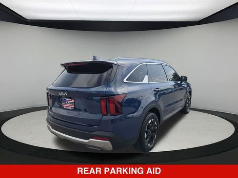 Used 2025 Kia Sorento S FWD image 6