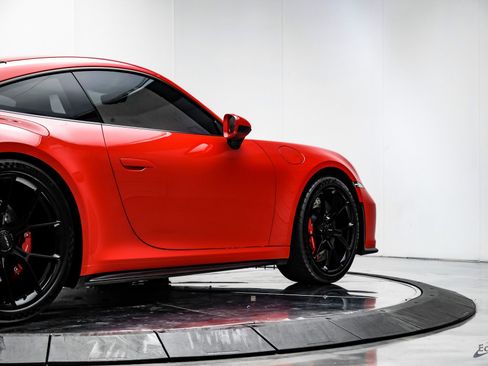 Used 2022 Porsche 911 GT3 image 18