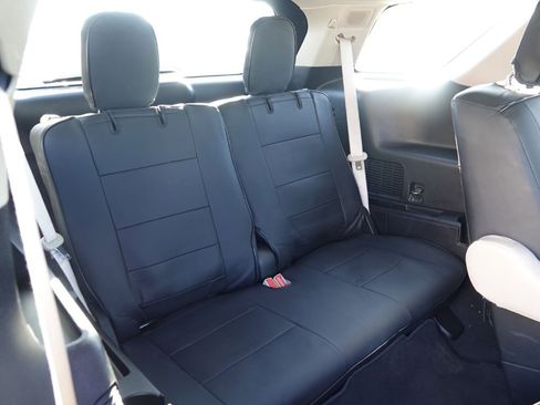 Used 2022 Ford Explorer Limited w/ Equipment Group 301A image 30