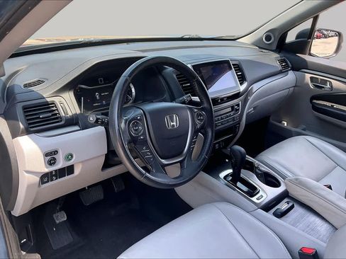 Used 2017 Honda Pilot EX-L image 18