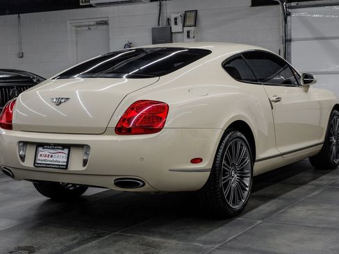 Used 2009 Bentley Continental GT image 12