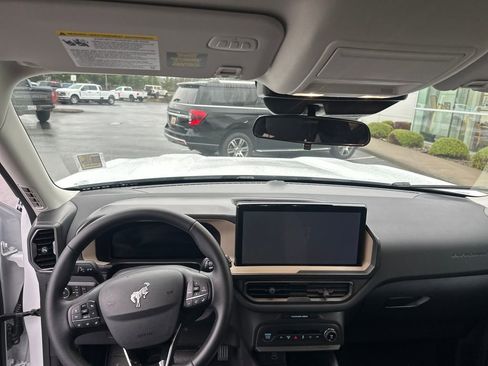 Used 2025 Ford Bronco Sport Big Bend w/ Convenience Package image 12