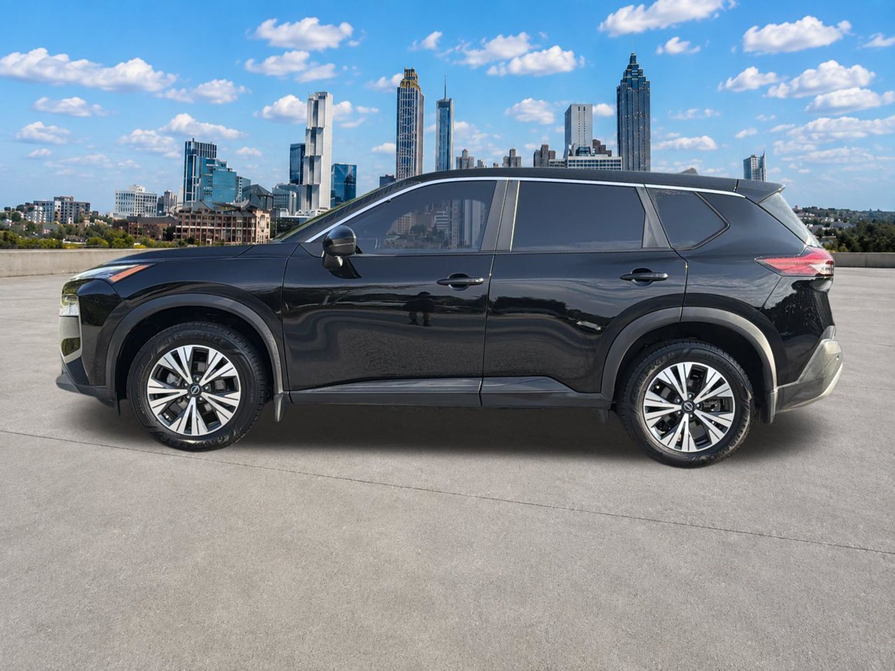 Certified 2023 Nissan Rogue SV FWD image 22