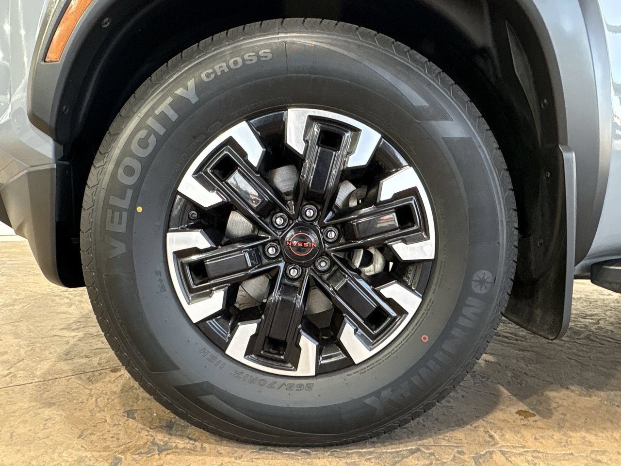 Used 2022 Nissan Frontier Pro-X RWD image 10