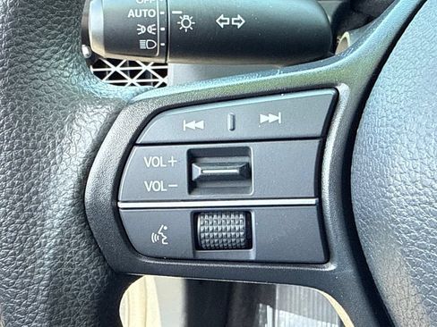 Used 2023 Honda Accord EX image 31
