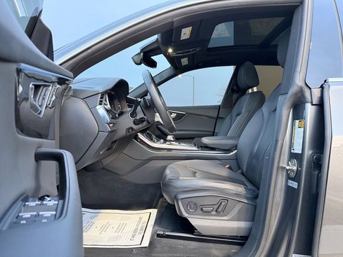 Used 2019 Audi Q8 Prestige image 25