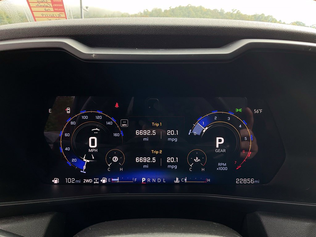 Used 2024 Chevrolet Colorado Trail Boss w/ Technology Package AWD/4WD image 14