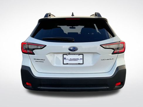 Certified 2023 Subaru Outback Premium image 4