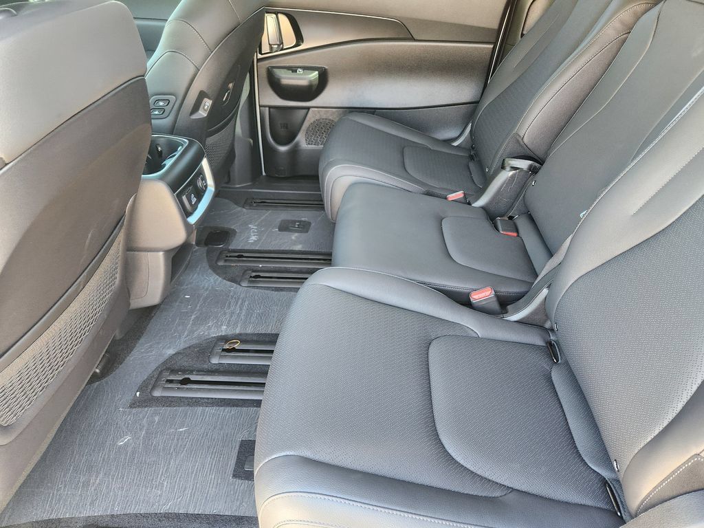 New 2026 Kia Carnival SX Prestige FWD image 26