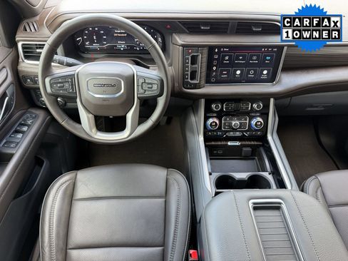Used 2024 GMC Yukon Denali AWD/4WD image 31