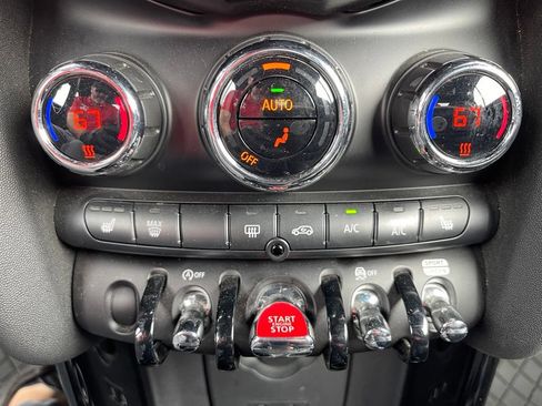 Used 2020 MINI Cooper S FWD image 9