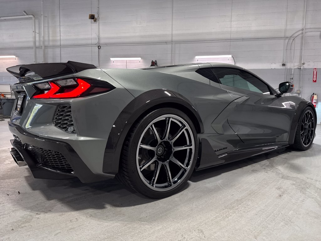 Used 2022 Chevrolet Corvette Stingray Premium Cpe w/ Z51 Performance Package RWD image 48