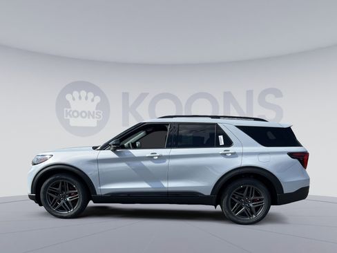 New 2026 Ford Explorer ST AWD/4WD image 2