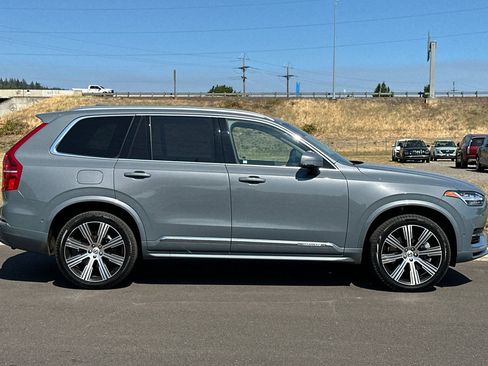 Used 2023 Volvo XC90 T8 Plus w/ Protection Package Premier AWD/4WD image 2