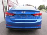 Used 2017 Hyundai Elantra SE image 3