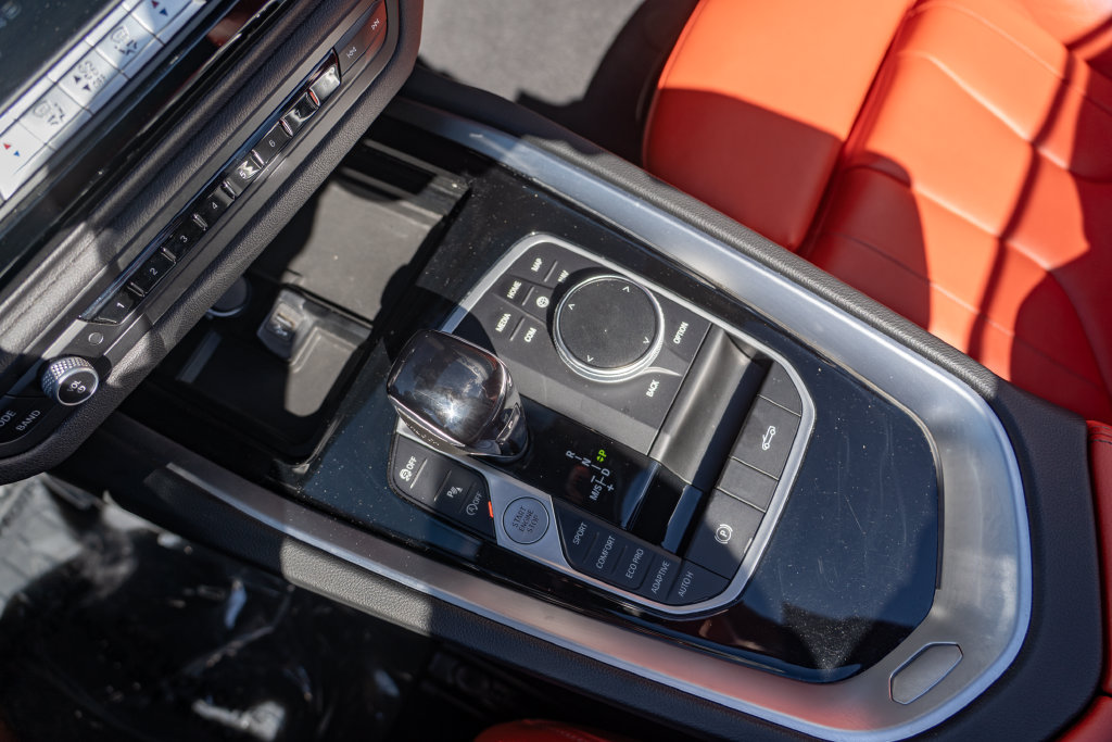 Used 2022 BMW Z4 M40i w/ Premium Package RWD image 23