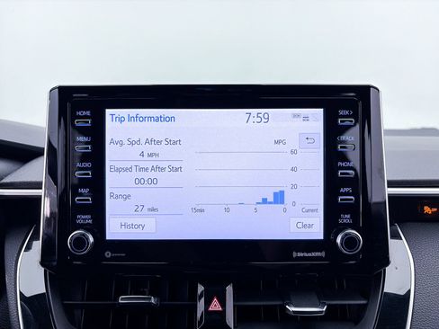 Used 2021 Toyota Corolla SE FWD image 19