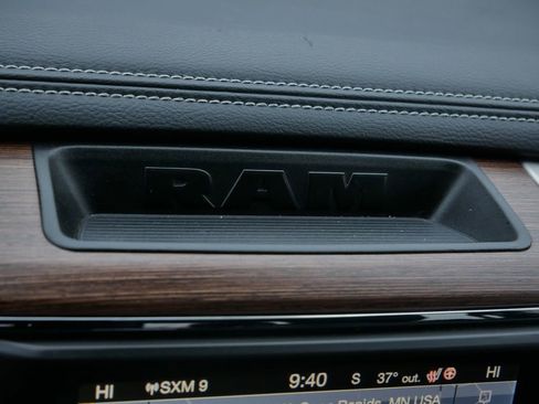 Used 2017 RAM 1500 Laramie w/ Convenience Group image 41