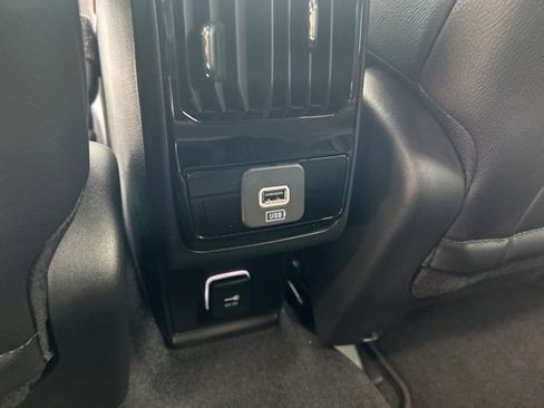 Used 2026 Jeep Compass Limited image 41