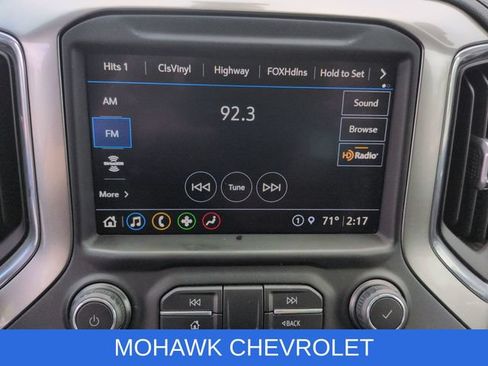 Used 2021 Chevrolet Silverado 1500 LT Trail Boss w/ Convenience Package II AWD/4WD image 14