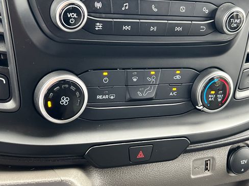 Certified 2023 Ford Transit 250 Low Roof w/ Exterior Upgrade Package image 20