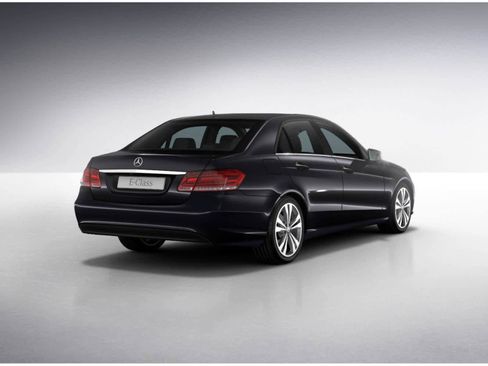 Used 2014 Mercedes-Benz E 350 Sedan image 21