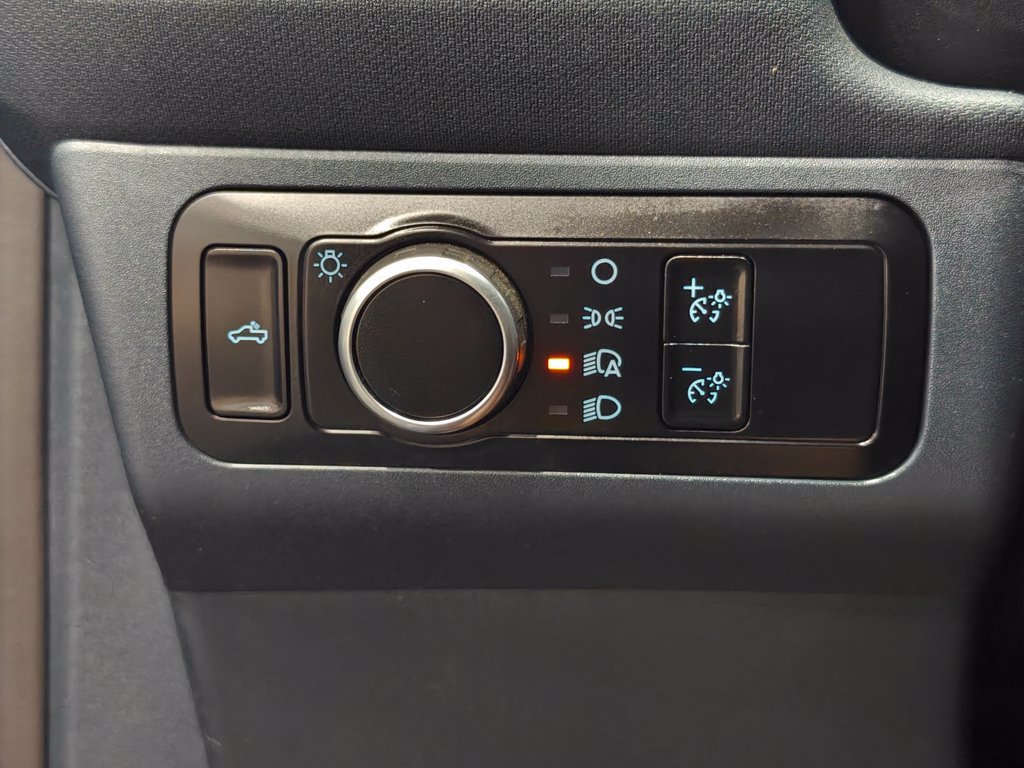 Used 2023 Ford Maverick XLT w/ XLT Luxury Package FWD image 40