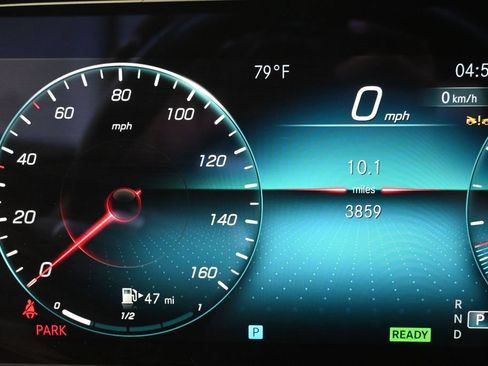 Used 2023 Mercedes-Benz E 450 4MATIC Cabriolet image 18