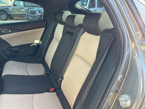 Used 2018 Honda Civic EX image 18