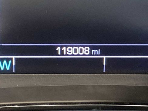 Used 2017 Chevrolet Cruze Premier image 18