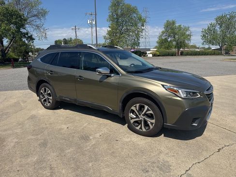 Used 2020 Subaru Outback Touring XT image 1
