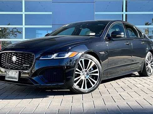 Used 2024 Jaguar XF R-Dynamic SE image 1