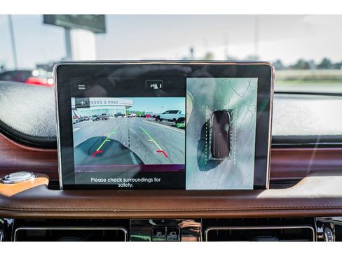 Used 2021 Lincoln Aviator Reserve w/ Equipment Group 202A image 16