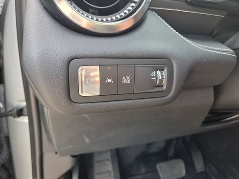 Used 2024 Chevrolet Blazer EV LT AWD/4WD image 23