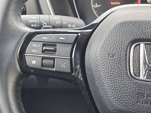 Used 2024 Honda Pilot EX-L image 15