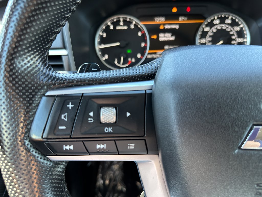 Used 2024 Mitsubishi Outlander SE AWD/4WD image 29