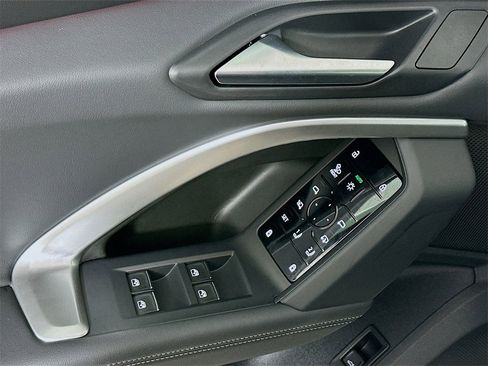 New 2025 Audi Q5 Premium Plus image 21