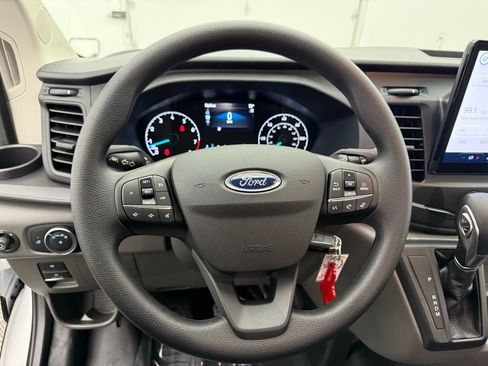 New 2025 Ford Transit 250 Low Roof image 18
