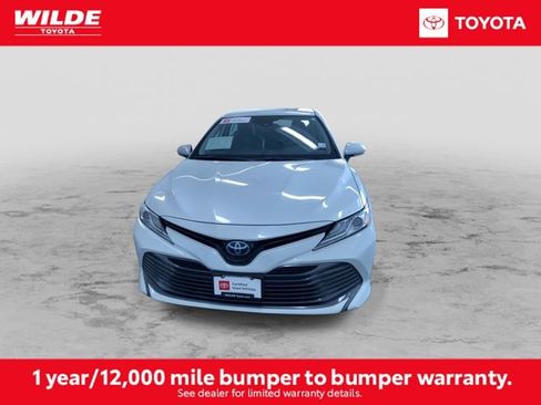 Certified 2020 Toyota Camry XLE image 4