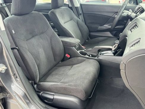 Used 2013 Honda Civic LX image 9