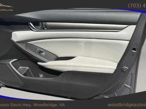 Used 2019 Honda Accord LX image 13
