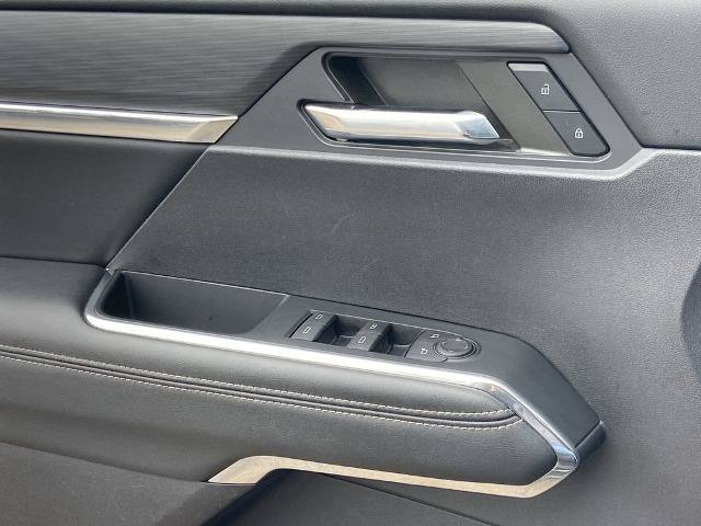 Used 2024 GMC Acadia Elevation FWD image 19