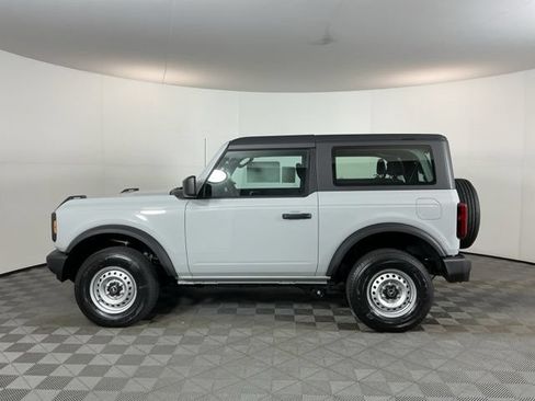 New 2026 Ford Bronco 2-Door AWD/4WD image 8