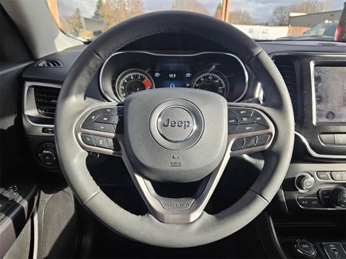 Certified 2021 Jeep Cherokee Latitude Lux w/ Sun & Sound Group image 21