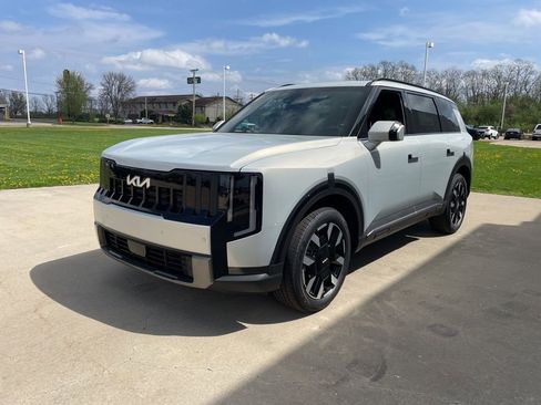 New 2027 Kia Telluride S image 2